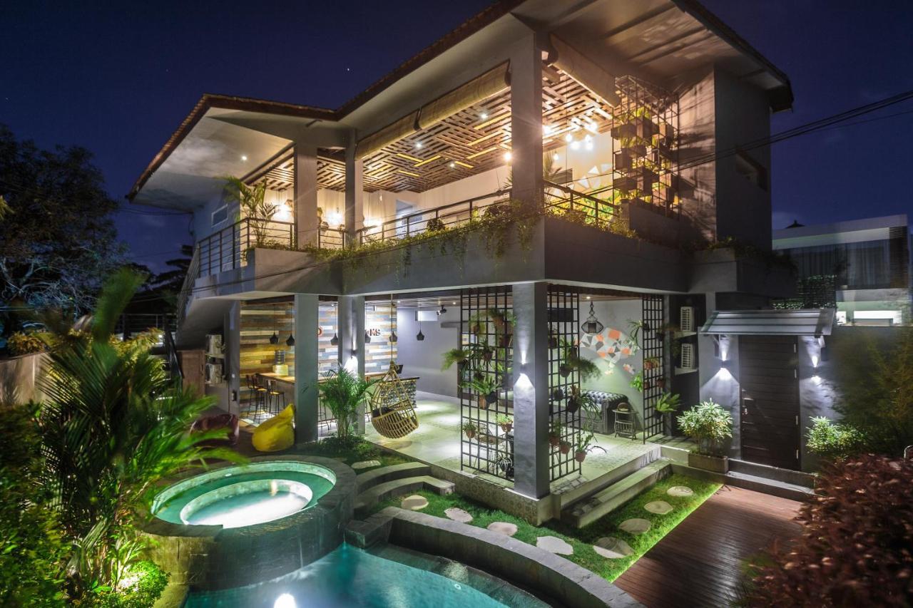 7Rooms Villa Seminyak Exterior photo